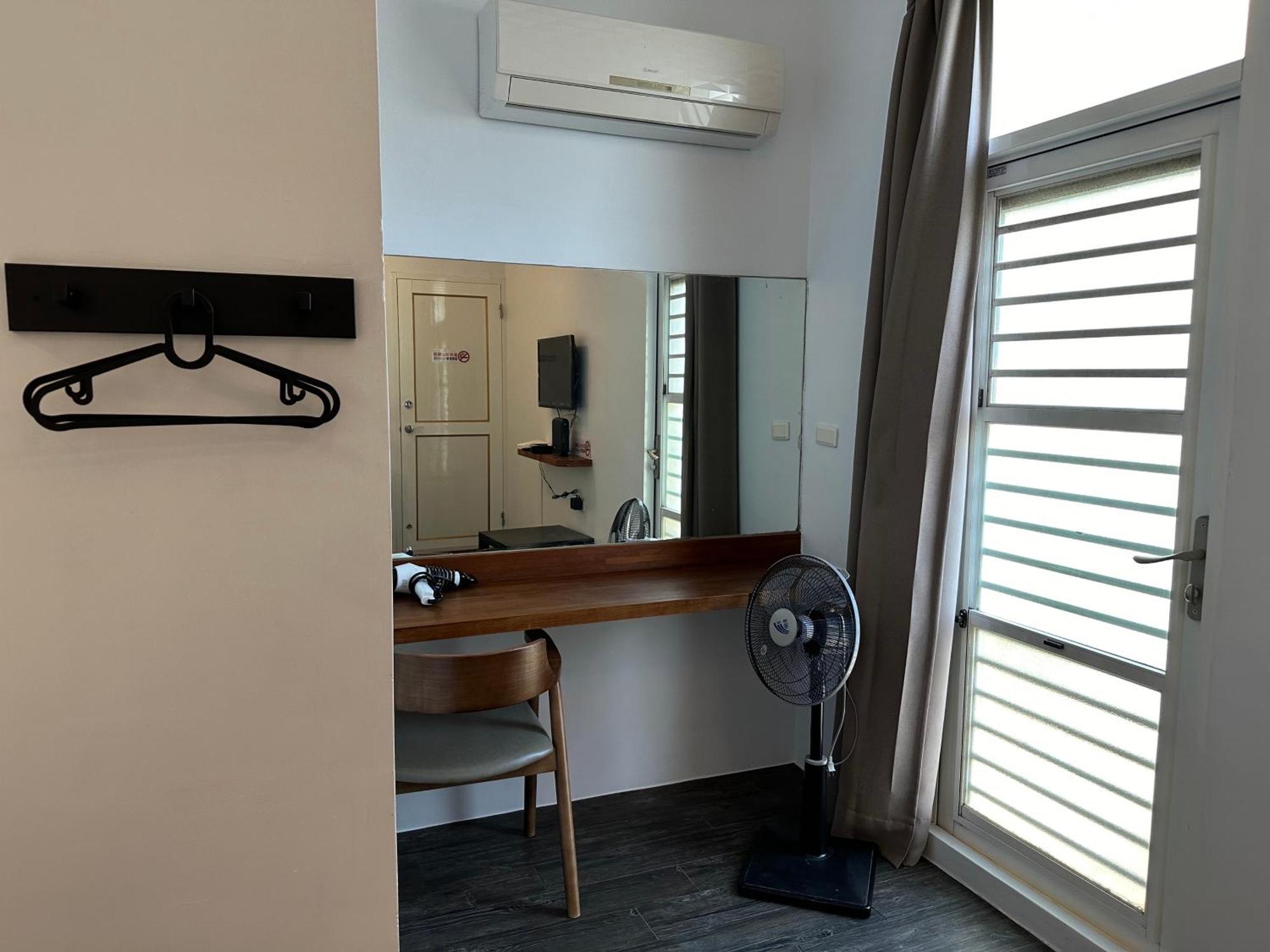 Snore Inn Kota Tua Kota Tua Hengchun Bagian luar foto